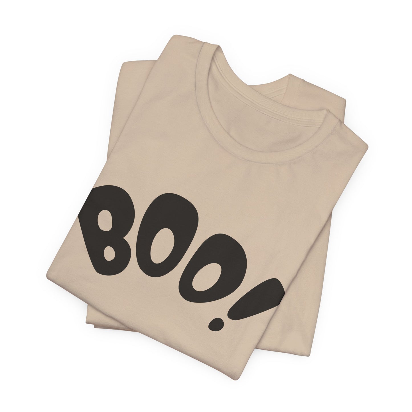 Boo! Classic Halloween T-Shirt – Spooky & Fun Halloween Statement Tee